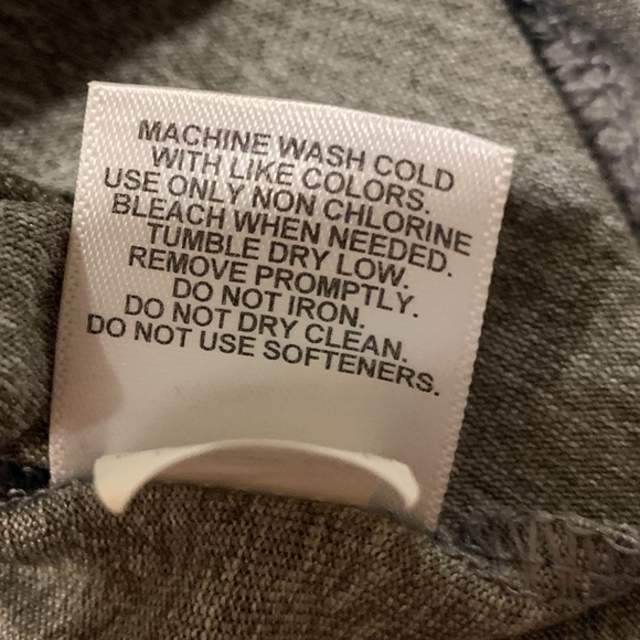 Boy's Basketball Shirt - Picture 6 of 6